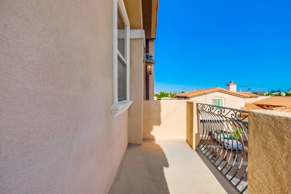 Building Photo - 1902 Marshallfield Ln