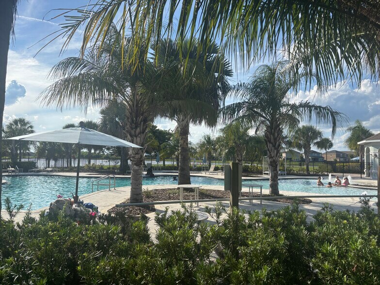 Building Photo - 9663 Channing Hill Dr