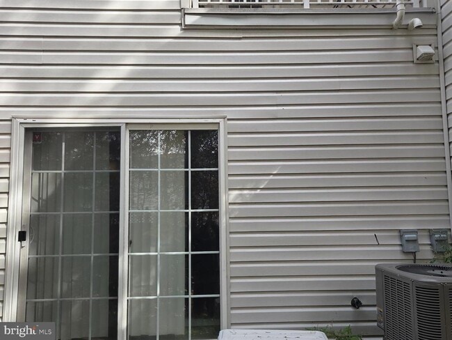 Building Photo - 8248 White Star Crossing