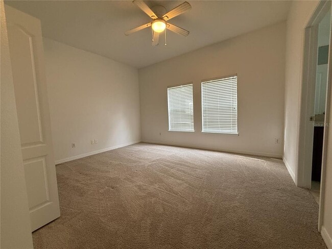 Building Photo - 10825 Spider Lily Dr