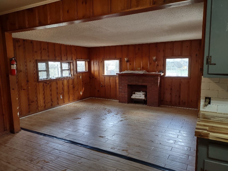 Building Photo - 310 Azalea Dr