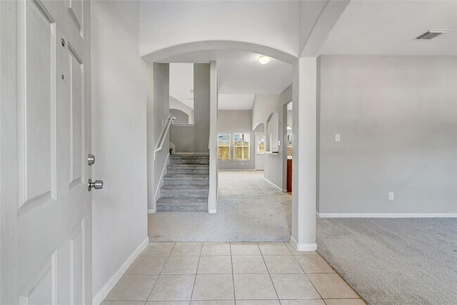 Building Photo - 31723 Regal Park Ct