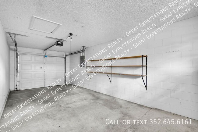 Building Photo - 62 Teak Loop