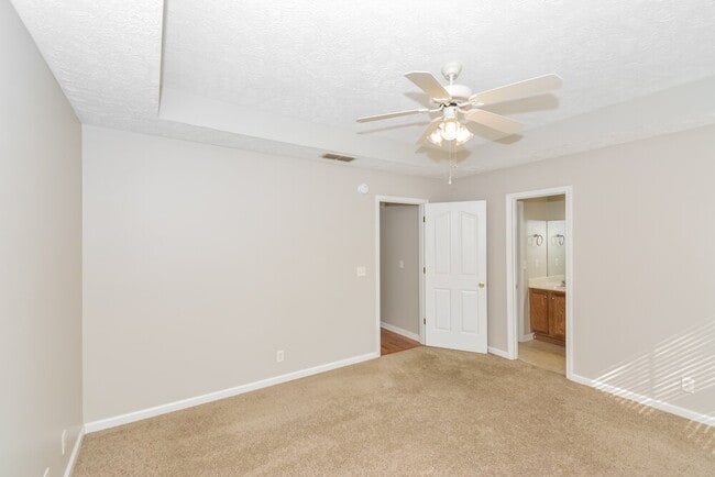 Building Photo - 3019 Wellington Pl