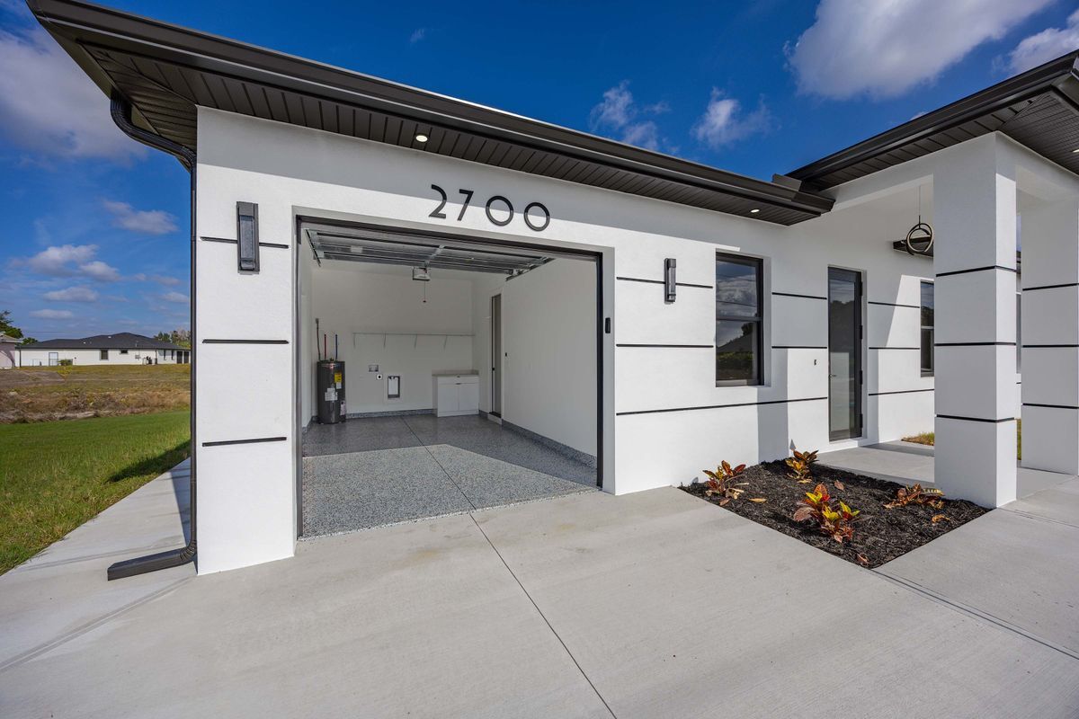 Building Photo - 2700 49th St SW