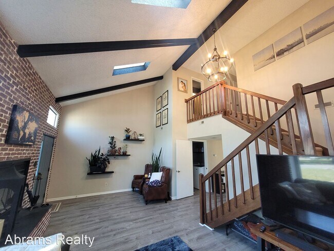 Building Photo - 2 br, 1.5 bath House - 3756 Clipper Bay Drive