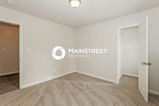 Building Photo - 3 Bedroom Pet-Friendly Home in JONESBORO, GA with Main Street Renewal