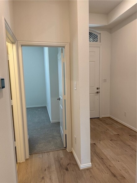 Building Photo - 6222 Greenville Dr