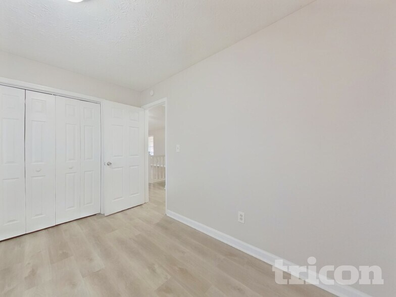 Building Photo - 128 Cliff Ct