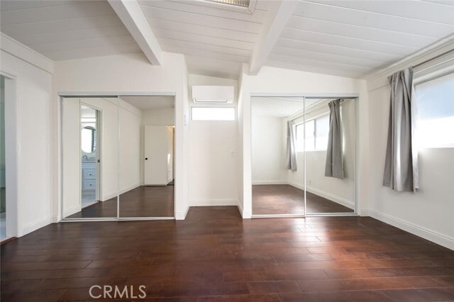 Building Photo - 358 Bluebird Canyon Dr