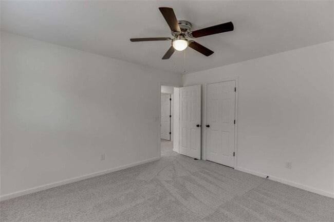 Building Photo - 1840 Oak Tree Hollow