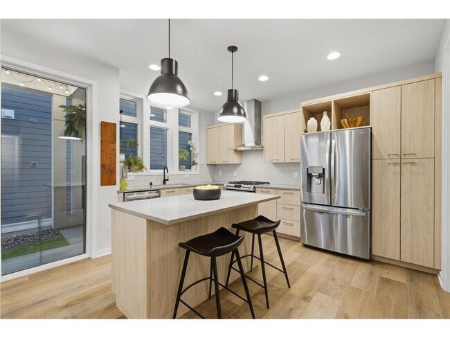 Building Photo - 16114 Durango Trail