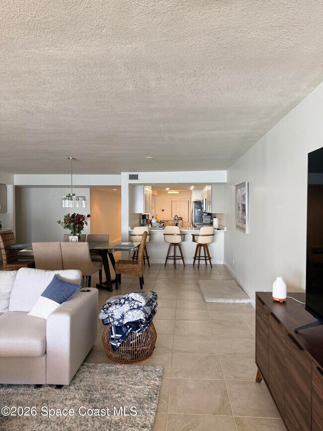 Building Photo - 3221 S Atlantic Ave