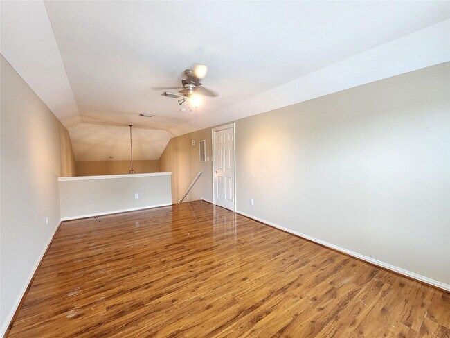 Building Photo - 1730 Redwing Ridge Dr