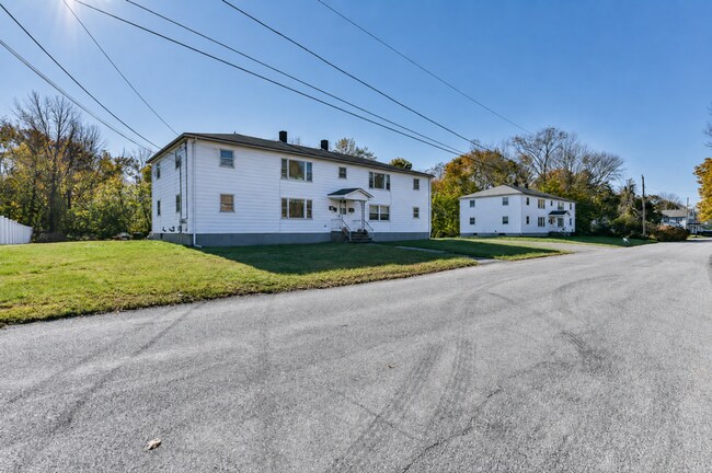 Building Photo - 24 Aldrich St