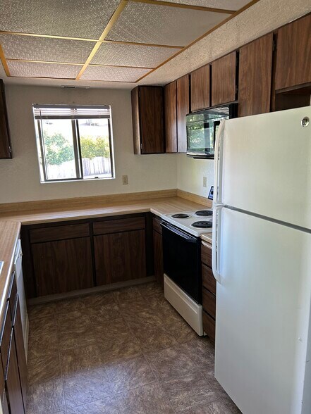 Building Photo - 1191 Brandon Ct