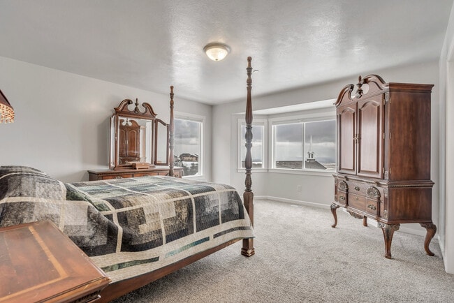 Building Photo - 1987 E Aspen Grv Ct