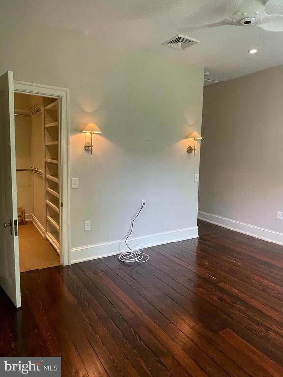 Building Photo - 2802 P St NW