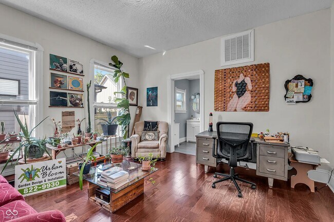 Building Photo - 2508 Carrollton Ave