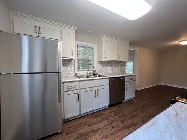 Building Photo - 3/1 Home for Rent!