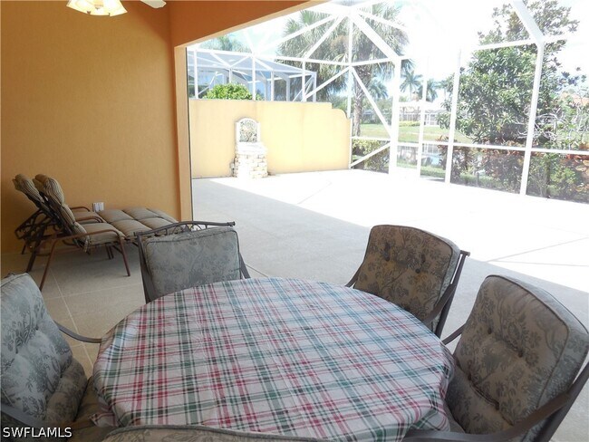 Building Photo - 8539 Alessandria Ct