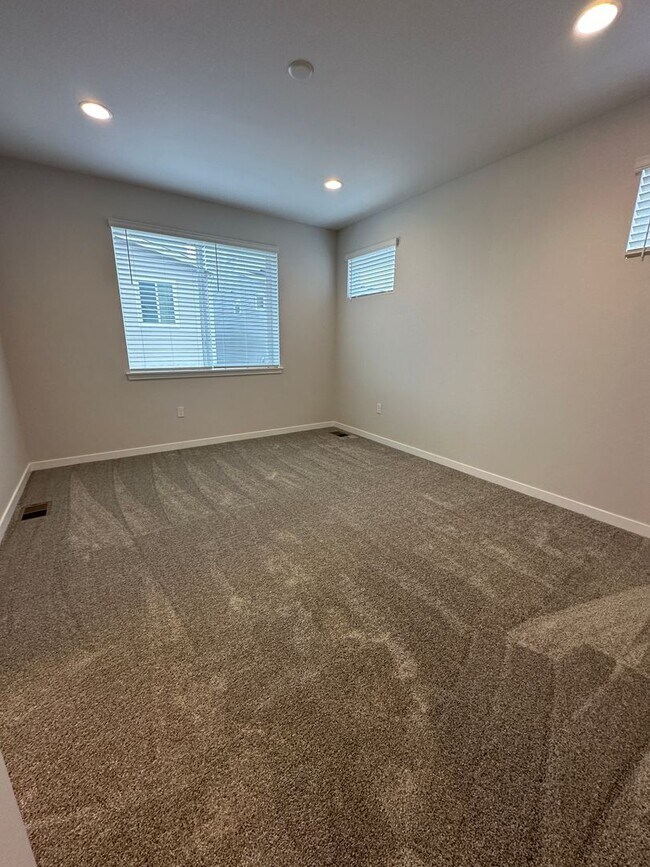 Building Photo - Newly Single House in Aurora 80015