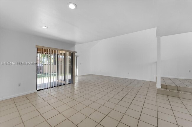 Building Photo - 6114 SW 127th Pl