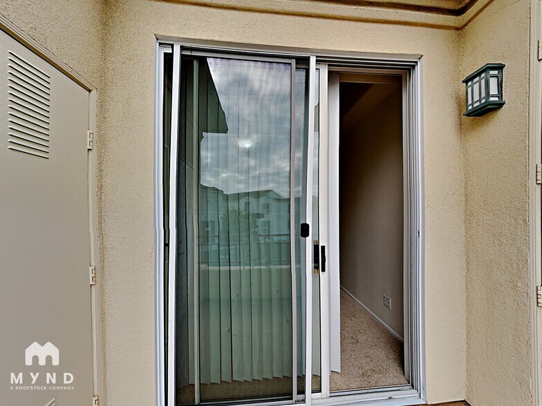 Building Photo - 12362 Carmel Country Rd