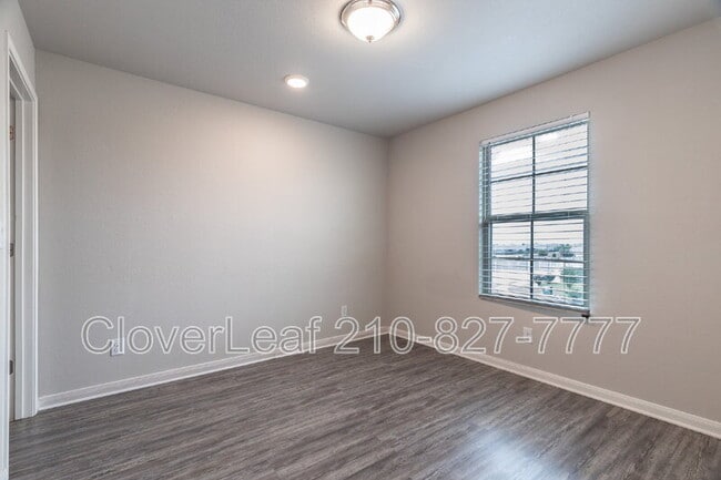 Building Photo - 1391 Rios Bend Dr