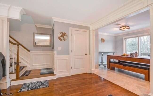 Building Photo - 25 Skymark Ct