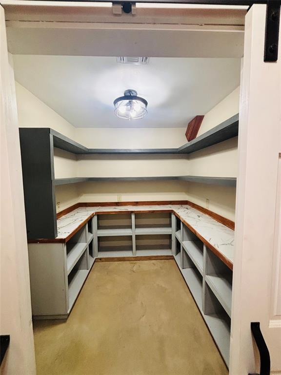 Building Photo - 189 Road Runner Ln