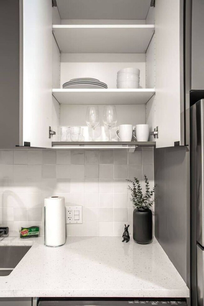 Building Photo - 1704 N 17th St