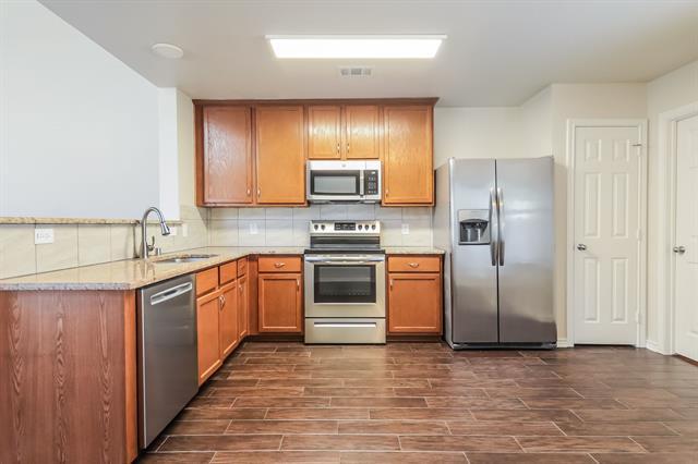 Building Photo - 8923 Redford Rd