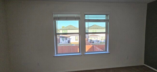 Building Photo - 153 Purple Sandpiper Ln