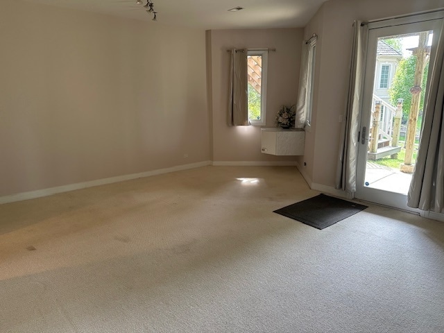 Building Photo - 21839 Riviera Ct