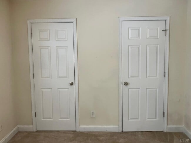 Building Photo - 1600 Wards Ferry Rd