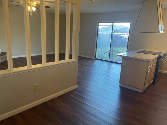 Building Photo - 5653 Phelps St