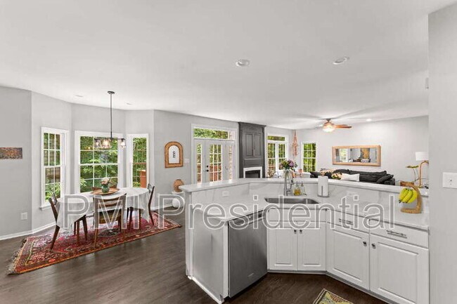 Building Photo - 1809 Winding Way