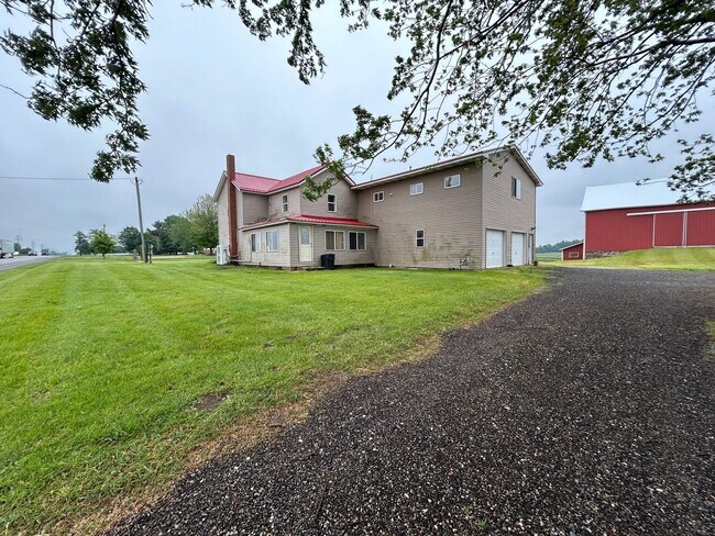 Building Photo - 5610 US-20