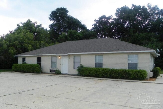 Primary Photo - 8110 Stonebrook Dr