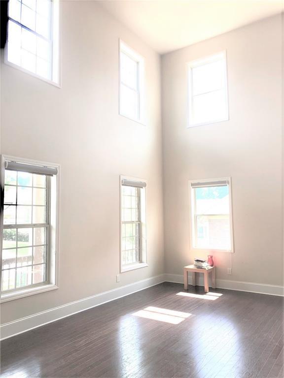 Building Photo - 550 Nichols View Way