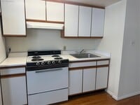 Building Photo - 393 Long Beach Rd