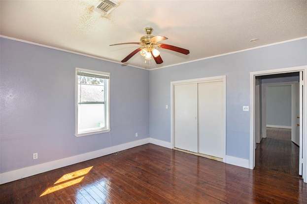 Building Photo - 2117 Grover Ave