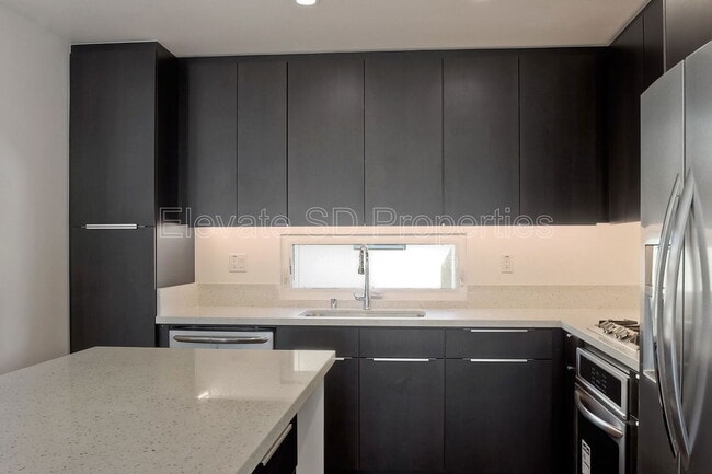 Building Photo - 2872 C St