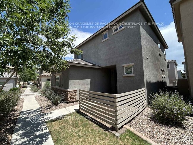 Building Photo - 1810 W Pollack St