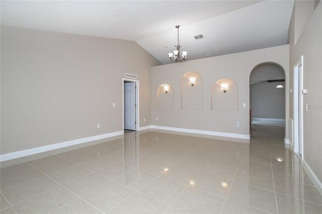 Building Photo - 1118 Chesterfield Ct