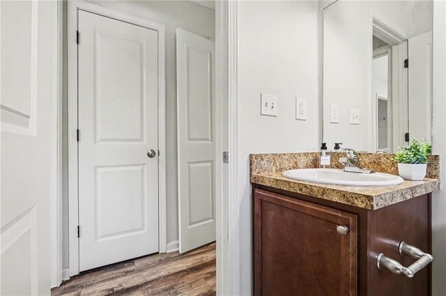 Building Photo - 3751 M.L.K. Jr Dr SW