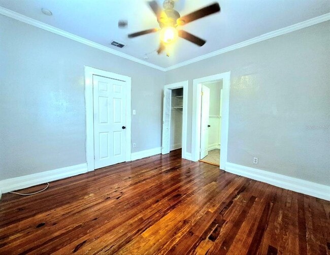 Building Photo - 314 E Park Ave