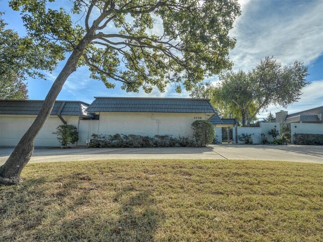 Building Photo - 2530 NW 62nd St