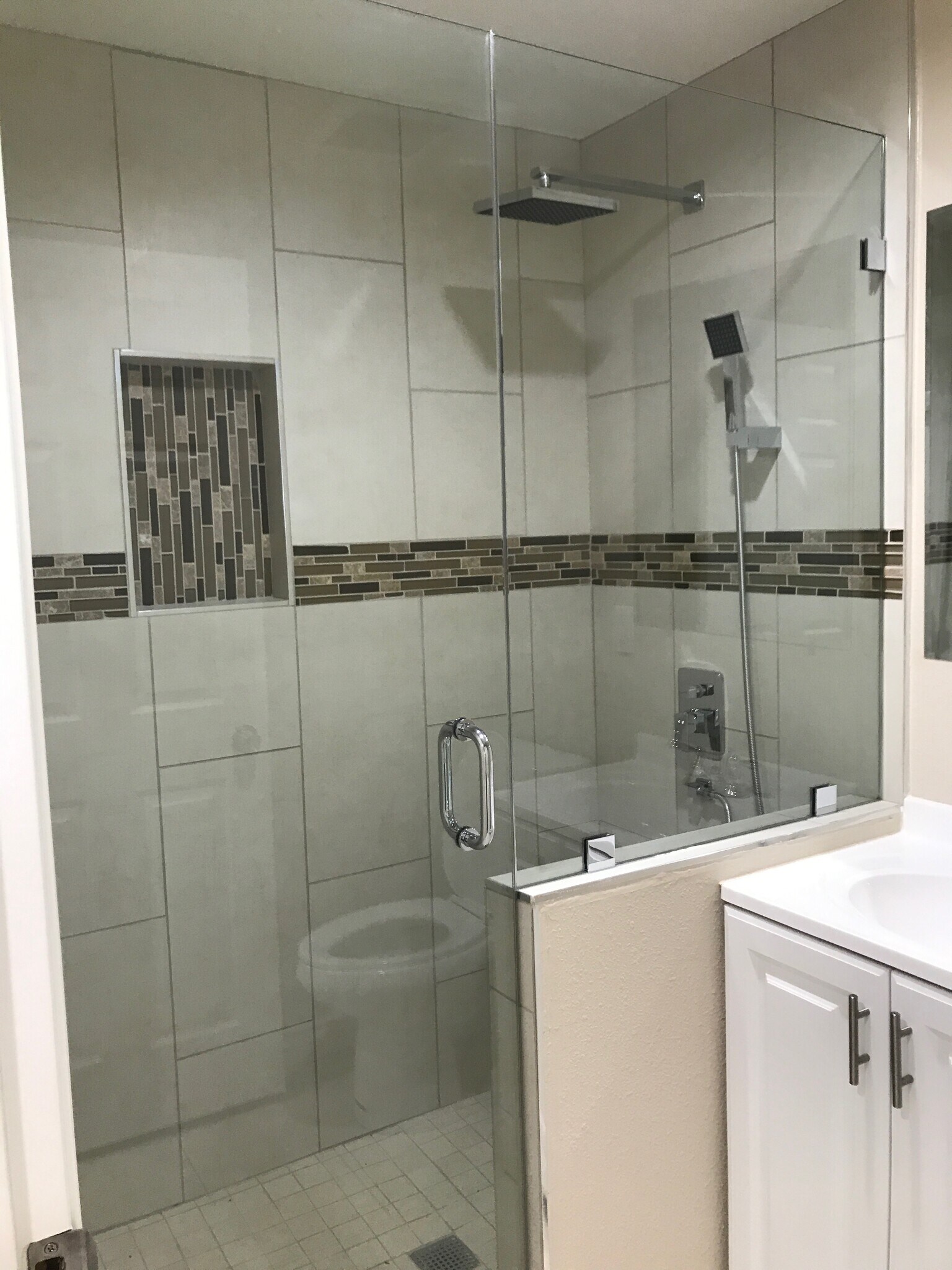 Building Photo - 18941 Vose St